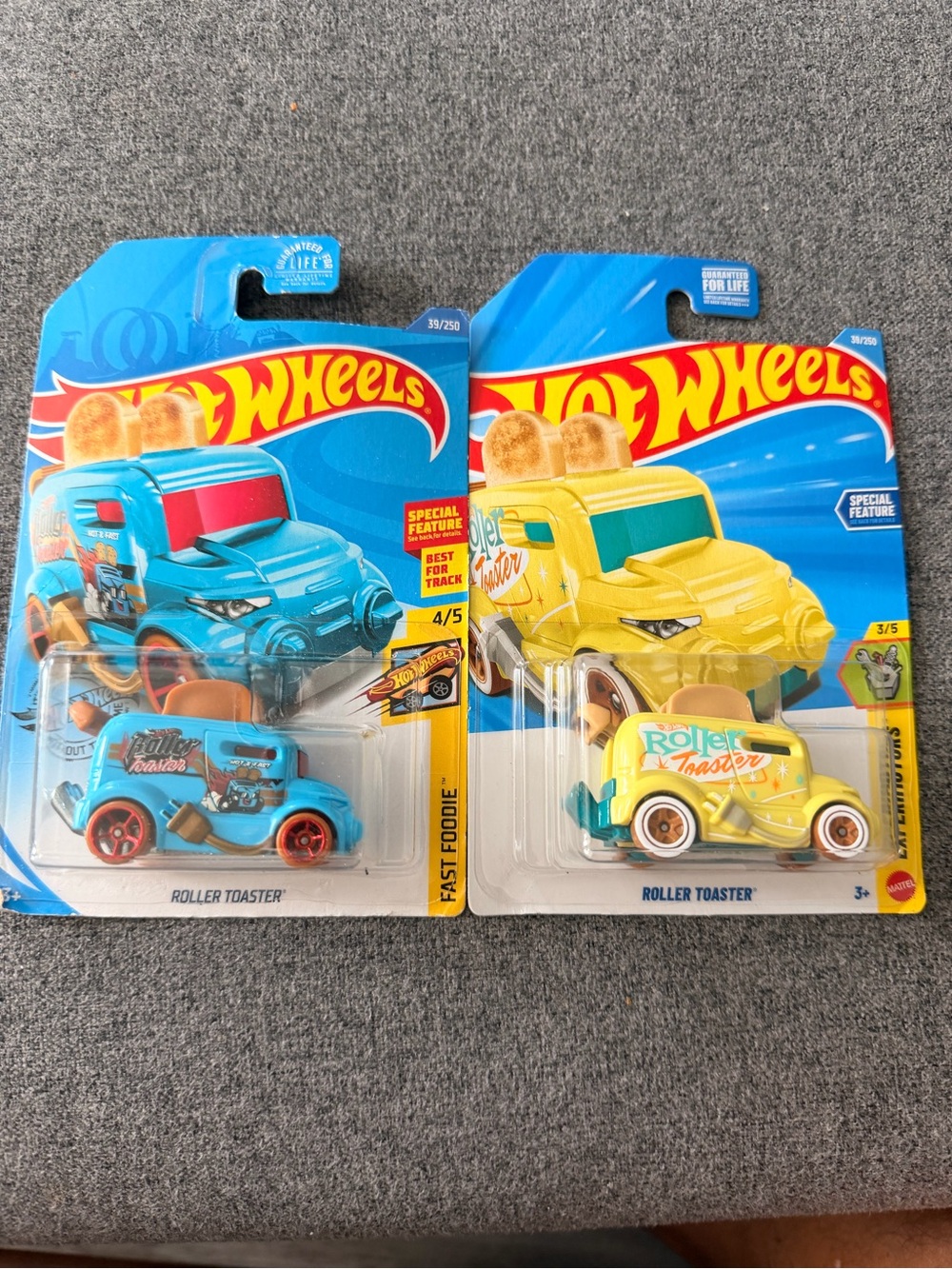 Mattel Hot Wheels Roller Toaster Twin Pack - Blue & Yellow